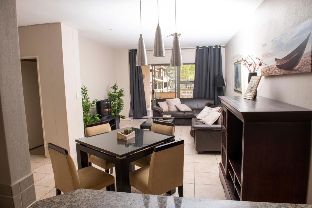 Grayston Exec Apartments Γιοχάνεσμπουργκ Εξωτερικό φωτογραφία