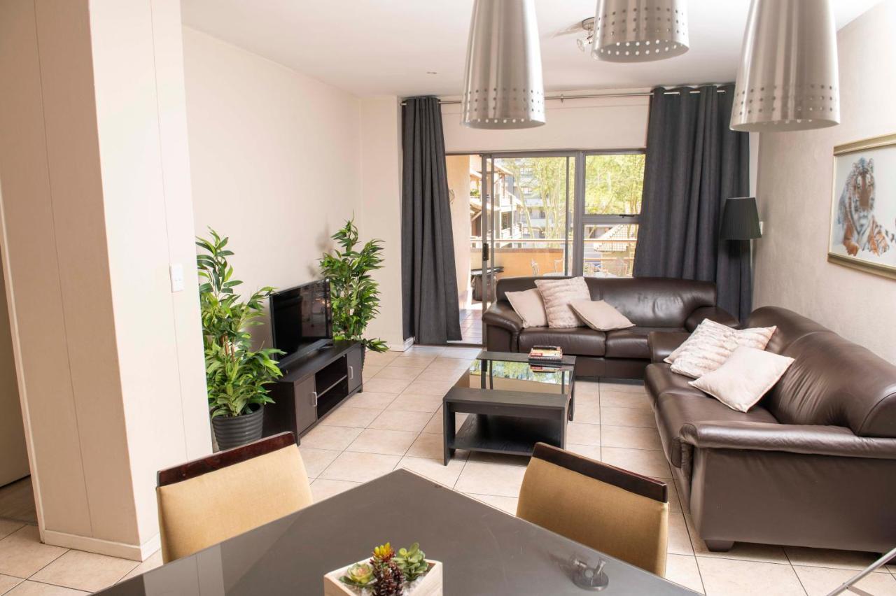 Grayston Exec Apartments Γιοχάνεσμπουργκ Εξωτερικό φωτογραφία