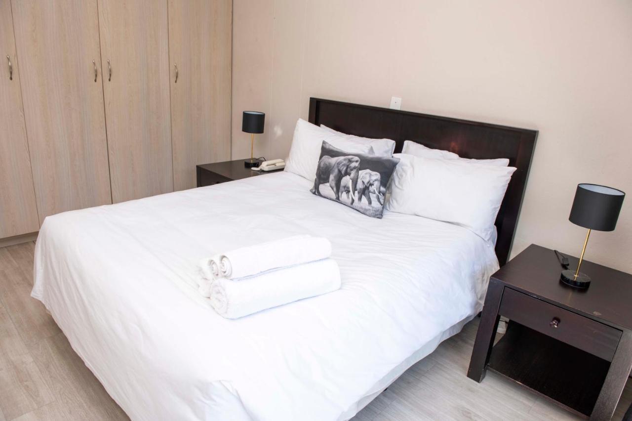Grayston Exec Apartments Γιοχάνεσμπουργκ Εξωτερικό φωτογραφία