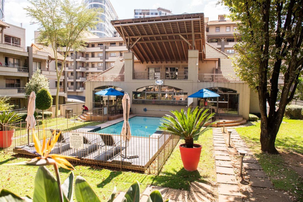 Grayston Exec Apartments Γιοχάνεσμπουργκ Εξωτερικό φωτογραφία